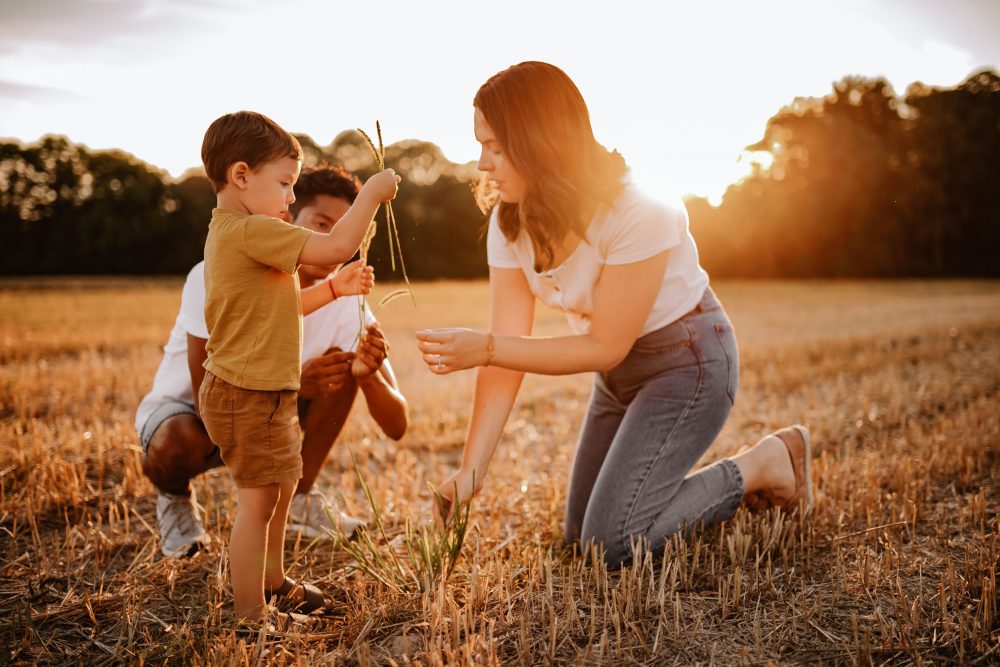 Natürliche Familienfotografie Familienfotograf Freiburg Emmendingen Teningen Lörrach Offenburg liebevoll outdoor Familie - Familienfotos Familienshooting