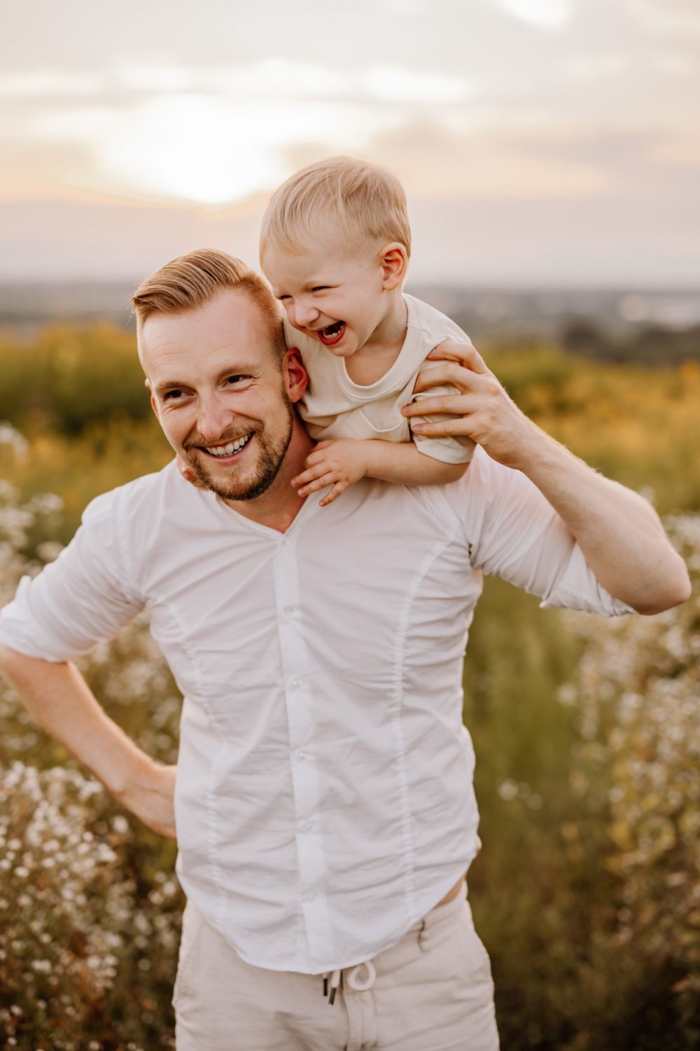 Natürliche Familienfotografie Familienfotograf Freiburg Emmendingen Teningen Lörrach Offenburg liebevoll outdoor Familie - Familienfotos Familienshooting