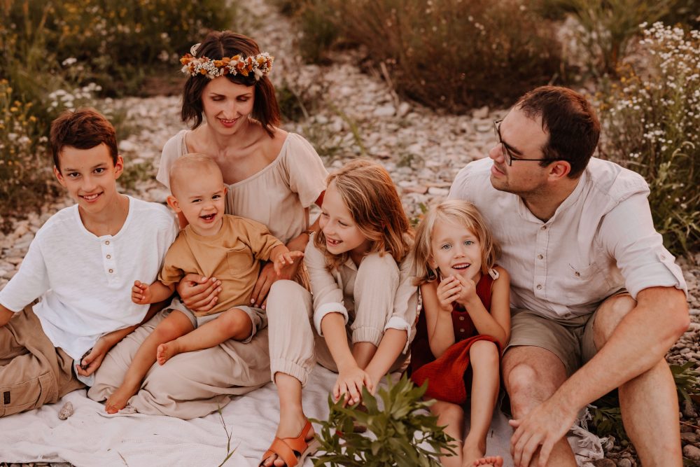 Natürliche Familienfotografie Familienfotograf Freiburg Emmendingen Teningen Lörrach Offenburg liebevoll outdoor Familie - Familienfotos Familienshooting