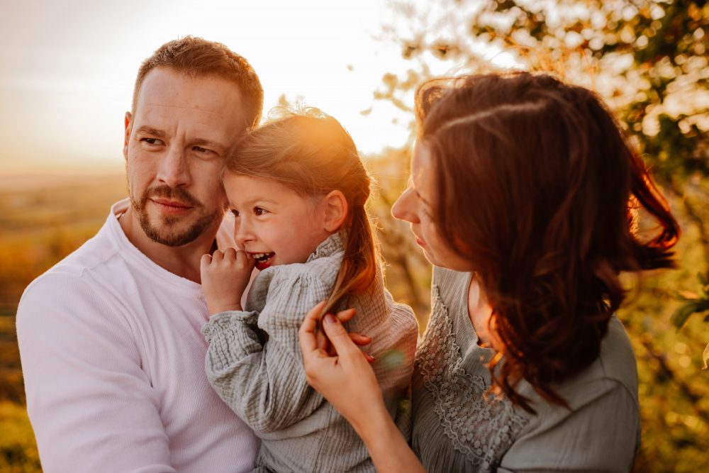 Natürliche Familienfotografie Familienfotograf Freiburg Emmendingen Teningen Lörrach Offenburg liebevoll outdoor Familie - Familienfotos Familienshooting