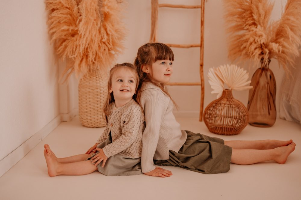 Kindershooting Kinder Fotos Babyshooting Babyfotos indoor Studio Tageslichtstudio Newborn Freiburg Emmendingen Teningen Lörrach Offenburg